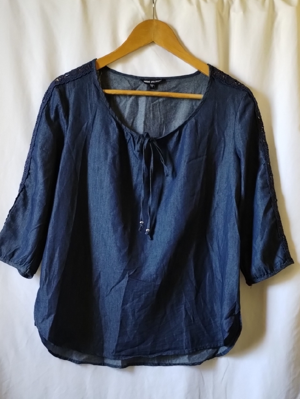 Unique Spectrum Navy Tie-Front Lace-Trim Blouse